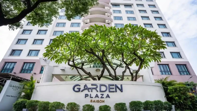 garden plaza